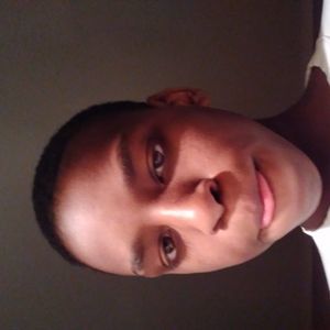 Meet your Posher, Demarion